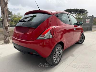 Lancia Ypsilon ANNO 2013 1.3 MJT 95 CV usata Striano