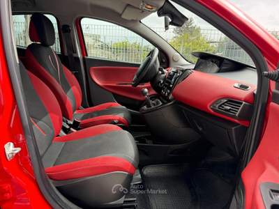 Lancia Ypsilon ANNO 2013 1.3 MJT 95 CV usata Striano