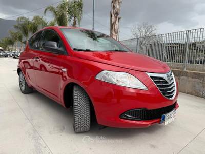 Lancia Ypsilon ANNO 2013 1.3 MJT 95 CV usata Striano