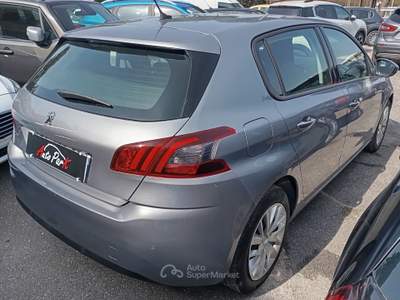 Peugeot 308 1.5 BlueHDi 100CV Active Grigio usata Giugliano in Campania