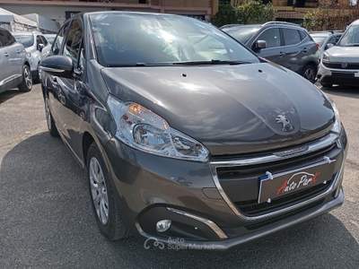 Peugeot 208 5P 1.2 PureTech 82CV Active Grigio usata Giugliano in Campania