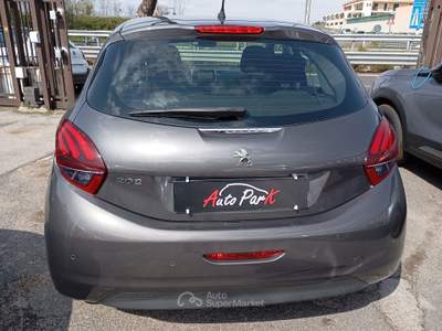 Peugeot 208 5P 1.2 PureTech 82CV Active Grigio usata Giugliano in Campania