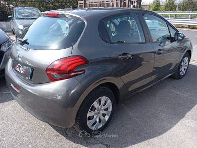 Peugeot 208 5P 1.2 PureTech 82CV Active Grigio usata Giugliano in Campania