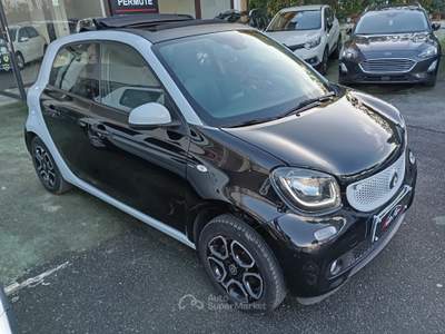 Smart ForFour 70CV Prime Aut. Nero usata Giugliano in Campania