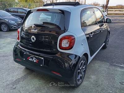 Smart ForFour 70CV Prime Aut. Nero usata Giugliano in Campania