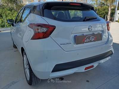 Nissan Micra 5P 1.0 IG-T 92CV Acenta Bianco usata Giugliano in Campania