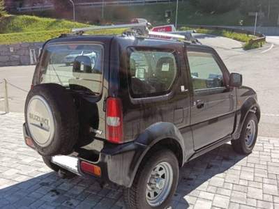 Suzuki Jimny NEOPATENTATI  Nero usata Rovetta