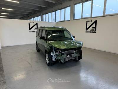 Ford Tourneo Courier 1.0 ECOBOOST ACTIVE Verde usata Megliadino San Vitale