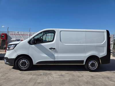 Renault Trafic T27 2.0 BluedCi 130CV PC-TN Furgone Bianco usata Napoli