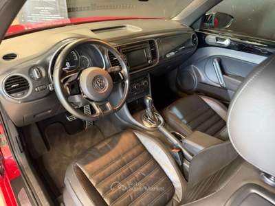 Volkswagen Maggiolino 2.0 tdi Sport 140cv dsg Rosso usata Fontanafredda
