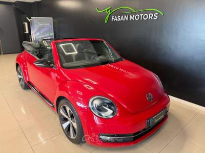 Volkswagen Maggiolino 2.0 tdi Sport 140cv dsg Rosso usata Fontanafredda