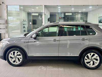 Volkswagen Tiguan VOLKSWAGEN TIGUAN 2.0 TDI 150CV 2021 Grigio usata Cercola