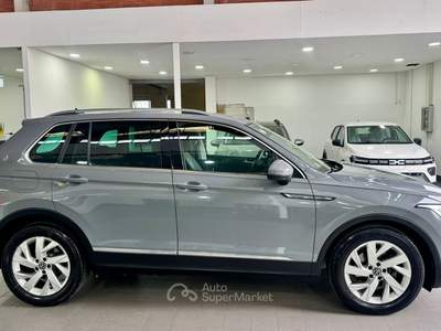 Volkswagen Tiguan VOLKSWAGEN TIGUAN 2.0 TDI 150CV 2021 Grigio usata Cercola