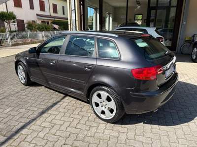 Audi A3 1.9 tdi Ambition Nero usata Guastalla