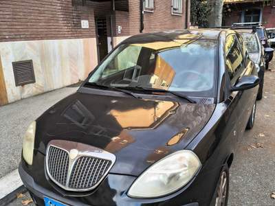 Lancia Ypsilon Buona meccanica, pochi chilometri negli ultimi anni Nero usata Torino