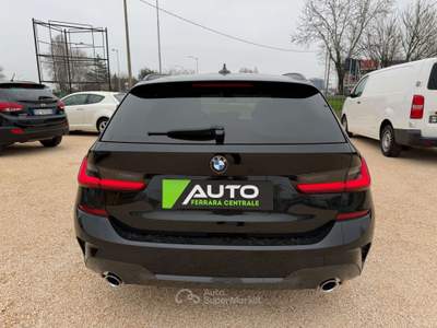 BMW Serie 3 320d 320 320d TOTAL BLACK mhev 48V Msport auto Nero usata Ferrara