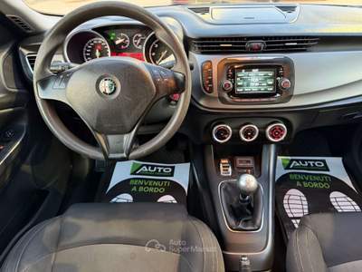 Alfa Romeo Giulietta jtdm Distinctive 120cv CINGHIA FATTA Grigio usata Ferrara