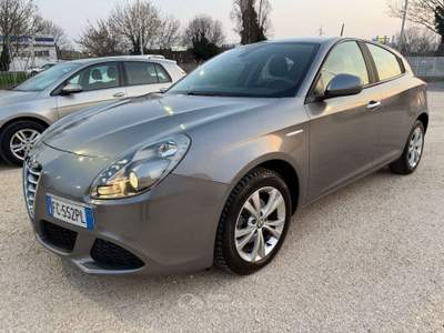 Alfa Romeo Giulietta jtdm Distinctive 120cv CINGHIA FATTA Grigio usata Ferrara