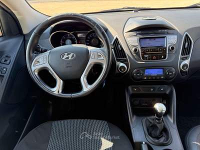 Hyundai ix35 ix35 1.7 crdi Comfort 2wd Unico Proprietario Nero usata Ferrara