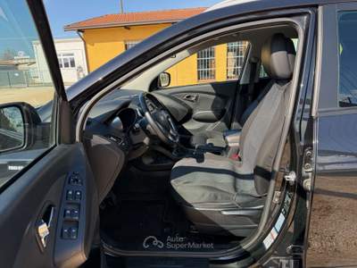 Hyundai ix35 ix35 1.7 crdi Comfort 2wd Unico Proprietario Nero usata Ferrara