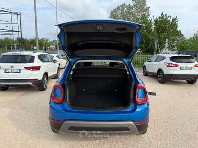 Fiat 500X T4 150 CV DCT Cross Blu/Azzurro usata Ferrara