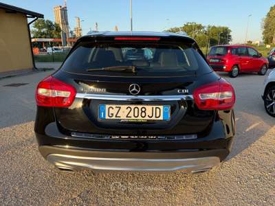 Mercedes-Benz GLA CDI Premium Nero usata Ferrara