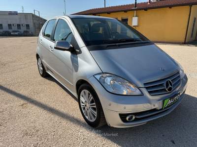 Mercedes-Benz Classe A A 180 CDI Elegance Grigio usata Ferrara