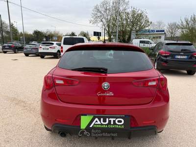 Alfa Romeo Giulietta Exclusive Sprint Rosso usata Ferrara