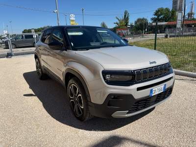 Jeep Avenger 100 CV MHEV Summit Beige usata Ferrara