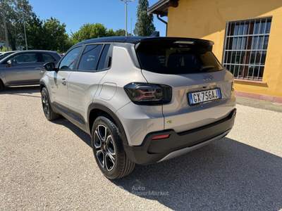 Jeep Avenger 100 CV MHEV Summit Beige usata Ferrara