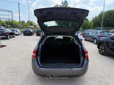 Peugeot 308 S&S EAT6 SW Allure Grigio usata Ferrara