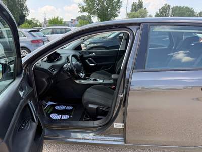 Peugeot 308 S&S EAT6 SW Allure Grigio usata Ferrara