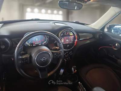 MINI Cooper MINI COOPER CLASSIC AUTO 5 PORTE BERLINA usata Roma