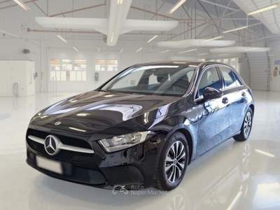 Mercedes-Benz Classe A MERCEDES-BENZ CLASSE A A 200 AUTOMATIC BUSINESS 5 PORTE BERLINA usata Casei Gerola