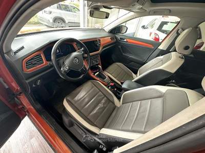 Volkswagen T-Roc ACT DSG Style BlueMotion usata Arezzo