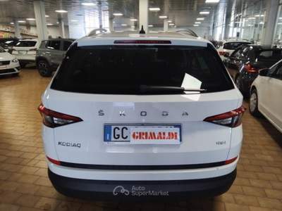 Skoda Kodiaq 2.0 TDI EVO SCR DSG Ambition 4X4 Bianco usata Vigevano