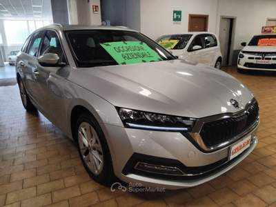 Skoda Octavia 1.4 TSI Plug-In DSG Wag. Style VIDEO PELLE 204 CV Argento usata Vigevano