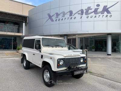 Land Rover Defender 110 2.4 TD4 Hard Top 3 pt. PANEL VAN PREZZO + IVA Bianco usata San Vendemiano