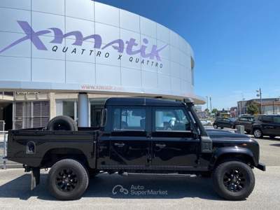 Land Rover Defender 130 2.4 TD4 CrewCab S ARIA CONDIZIONATA, GANCIO Nero usata San Vendemiano