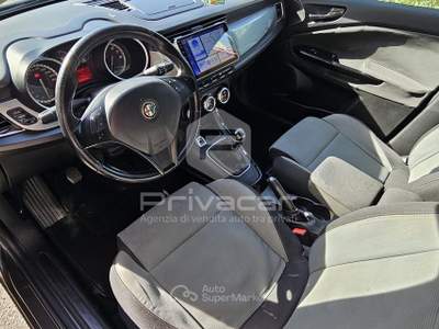 Alfa Romeo Giulietta ALFA ROMEO Giulietta 1.4 Turbo 120 CV Distinctive Nero usata Moncalieri