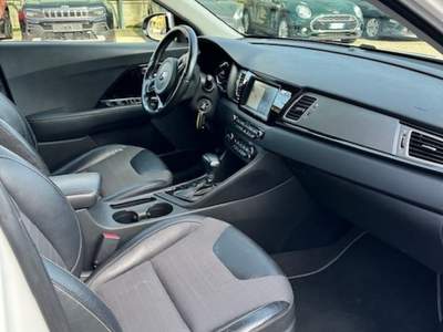 Kia Niro 1.6 GDi DCT HEV Style Bianco usata Novara