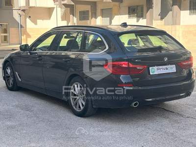 BMW Serie 5 520d BMW 520d xDrive Touring Business Nero usata Bisceglie