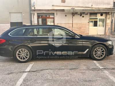 BMW Serie 5 520d BMW 520d xDrive Touring Business Nero usata Bisceglie