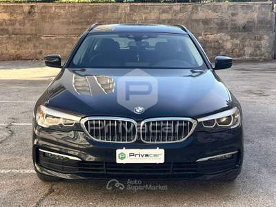 BMW Serie 5 520d BMW 520d xDrive Touring Business Nero usata Bisceglie