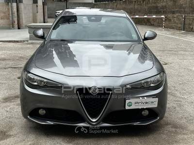Alfa Romeo Giulia ALFA ROMEO Giulia 2.2 Turbodiesel 180 CV AT8 Super Grigio usata Bisceglie