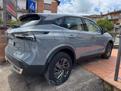 Nissan Qashqai Nissan Qashqai 1.3 Mhev 140cv Acenta Manuale Grigio usata Torrita di Siena