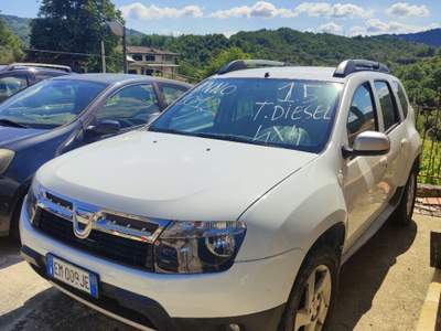 Dacia Duster Molto comoda Bianco usata San Martino Valle Caudina