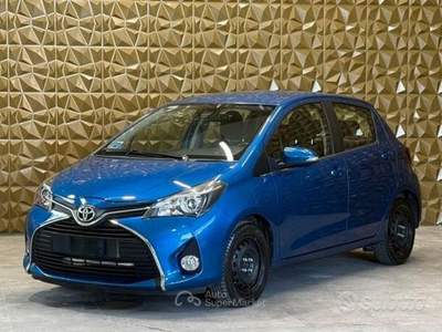Toyota Yaris 5 porte Active usata San Zeno Naviglio