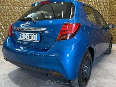 Toyota Yaris 5 porte Active usata San Zeno Naviglio