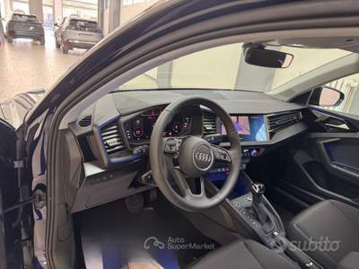 Audi A1 S tronic Identity Black usata Modena
